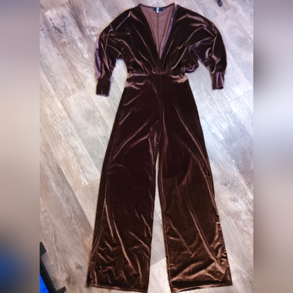 MISSGUIDED Chocolate Brown Velour Pantsuit - 4 - Picture 11 of 11